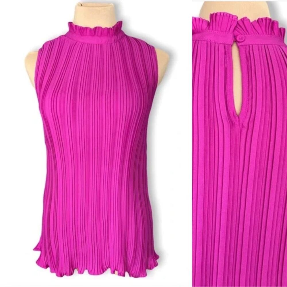 Adrianna Papell Size XS Sleeveless Pleated Blouse Keyhole Fuchsia Pink - Picture 1 of 9